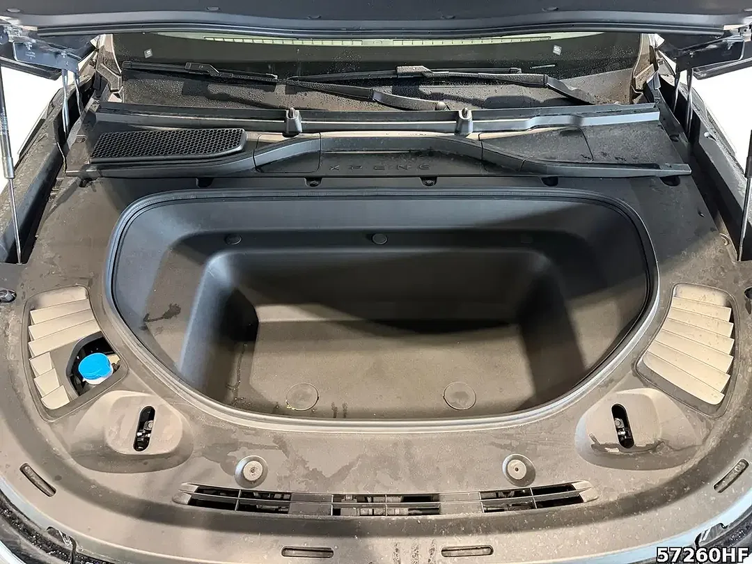 Xpeng G9 Performance - Thumbnail 7