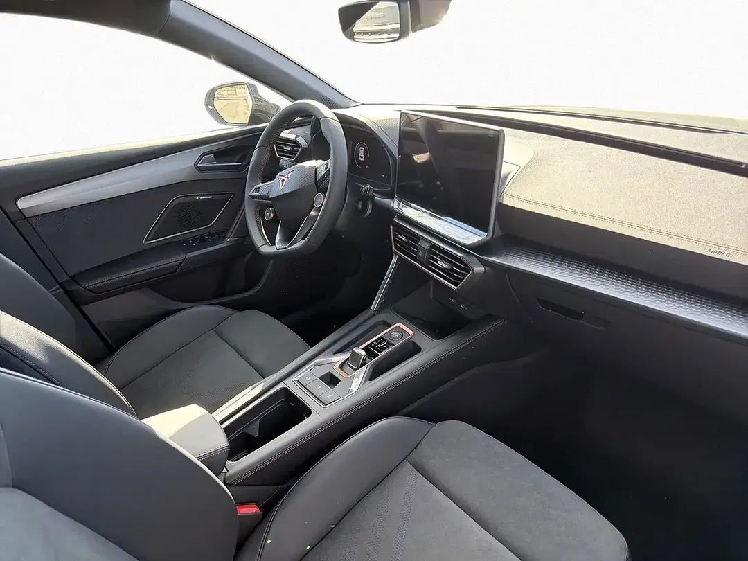CUPRA Leon 2.0 TSI DSG VZ - Thumbnail 6