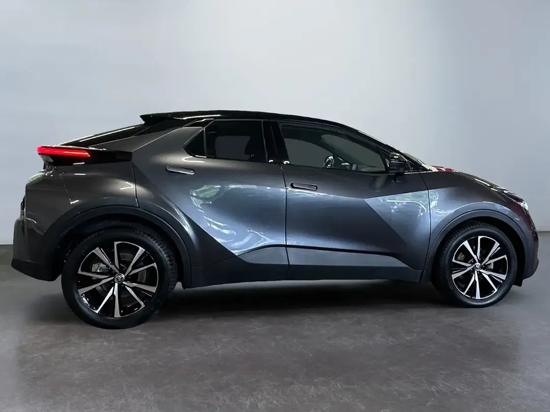 Toyota C-HR Hybrid Team Deutschland - Thumbnail 8