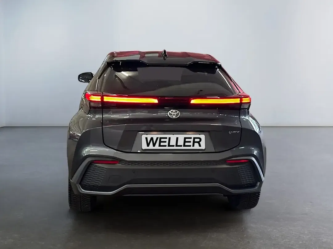 Toyota C-HR Hybrid Team Deutschland - Thumbnail 5