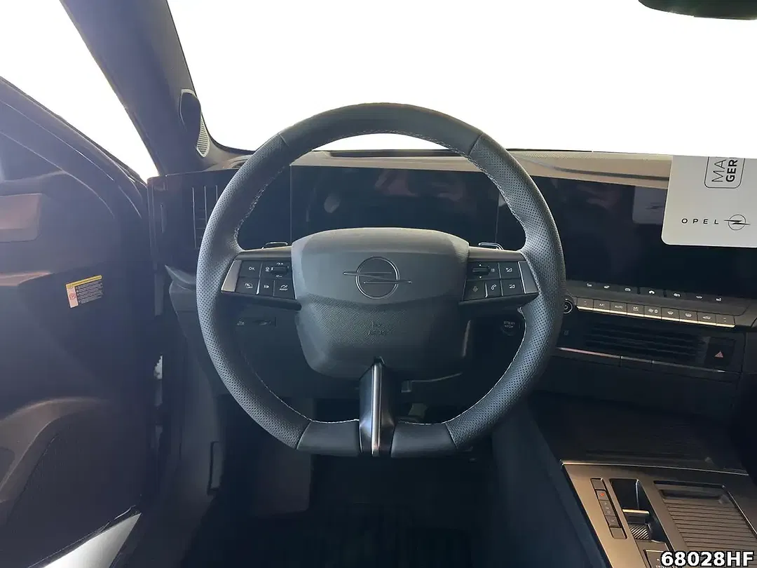 Opel Astra Ultimate - Thumbnail 9