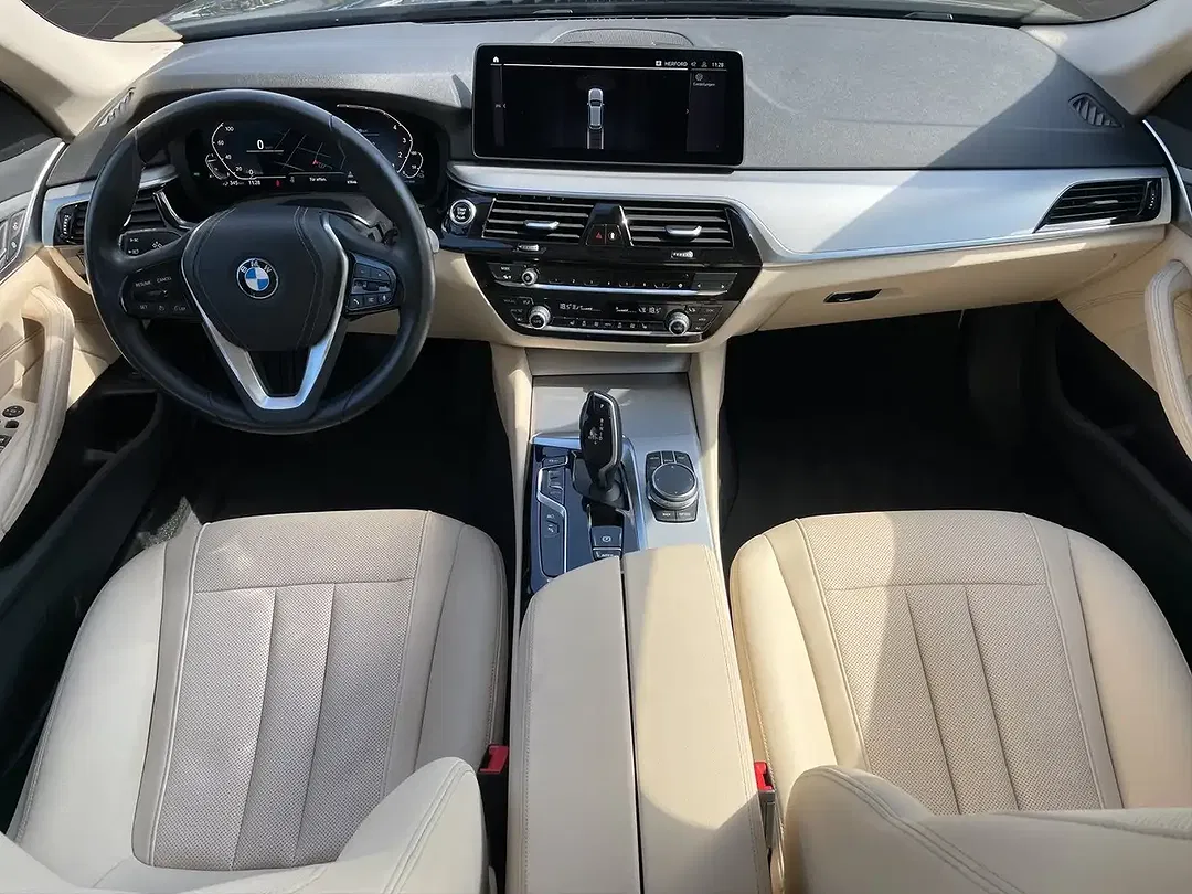 BMW 530 Touring - Thumbnail 8