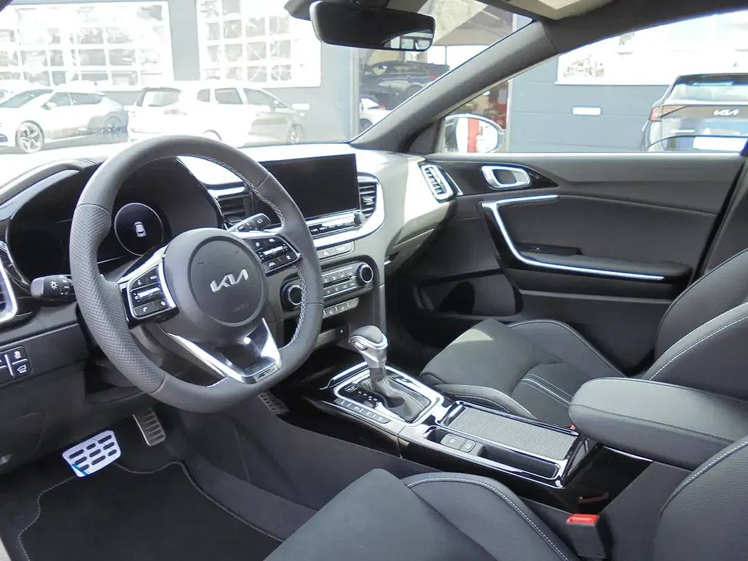 Kia XCeed 1.6 T-GDI DCT GT-Line - Thumbnail 8