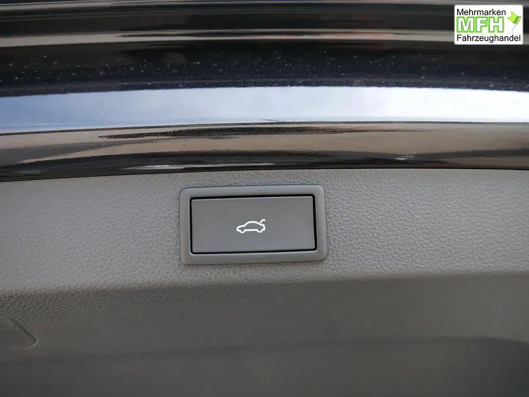 Skoda Karoq 2.0 TDI DSG 4x4 Sportline - Thumbnail 6