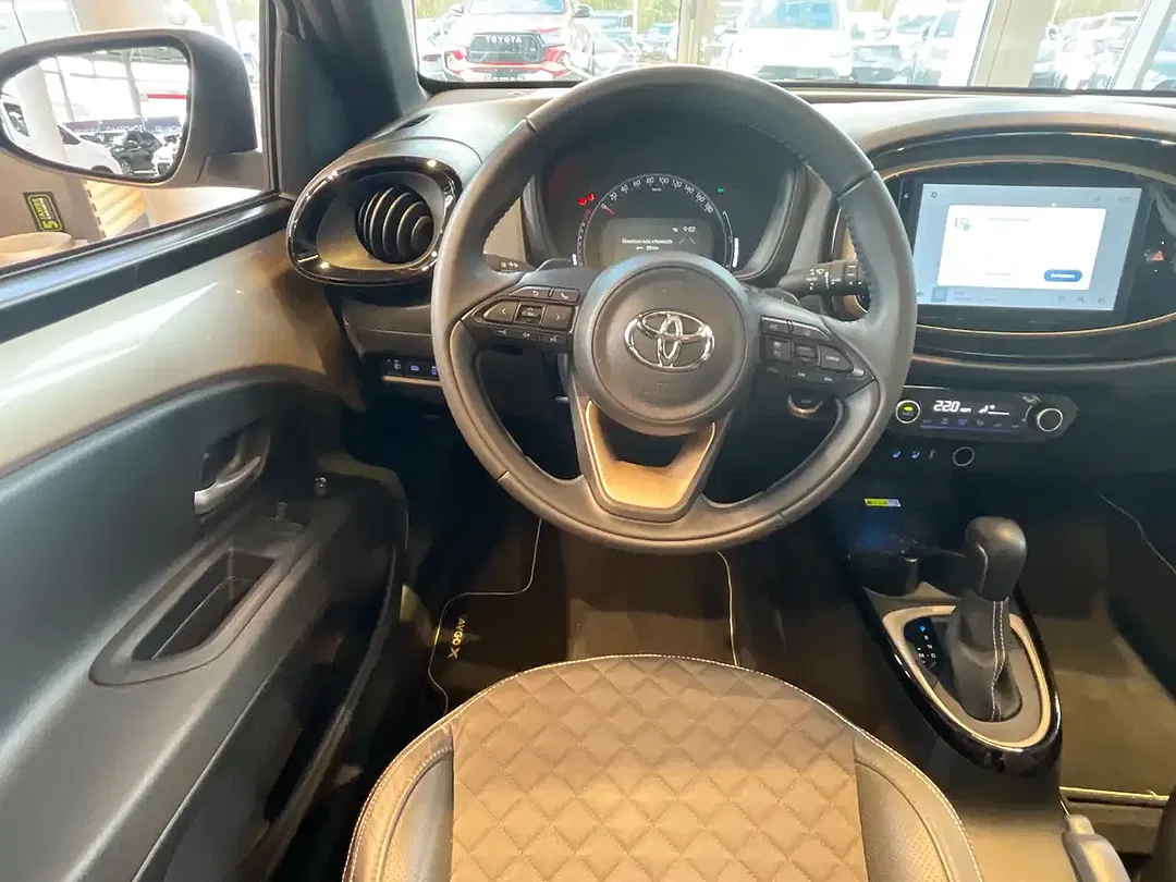 Toyota Aygo Air - Thumbnail 10