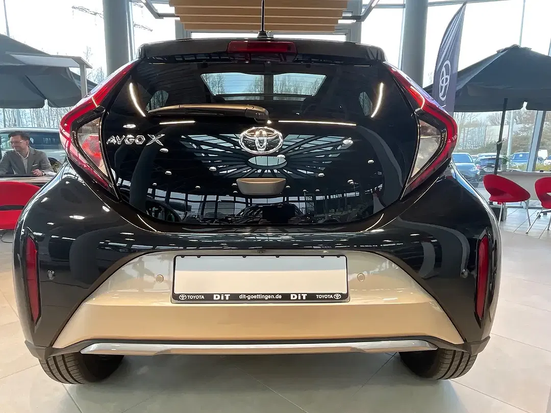 Toyota Aygo Air - Thumbnail 6