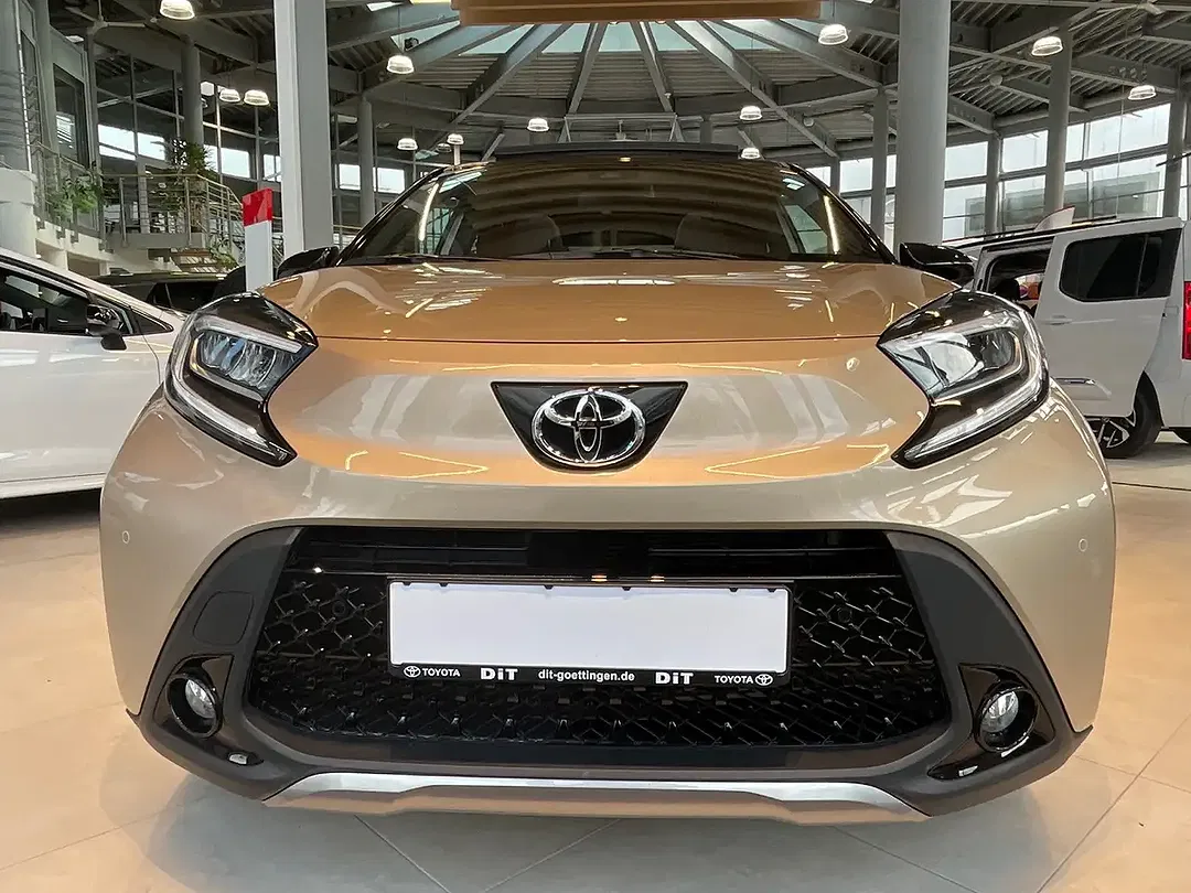 Toyota Aygo Air - Thumbnail 9