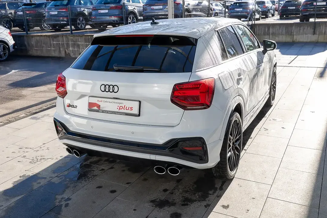 Audi SQ2 2.0 TFSI quattro Matrix LED - Thumbnail 3