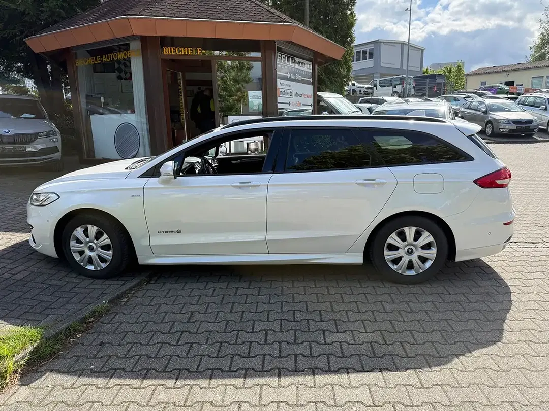 Ford Mondeo Hybrid ST-Line - Thumbnail 4