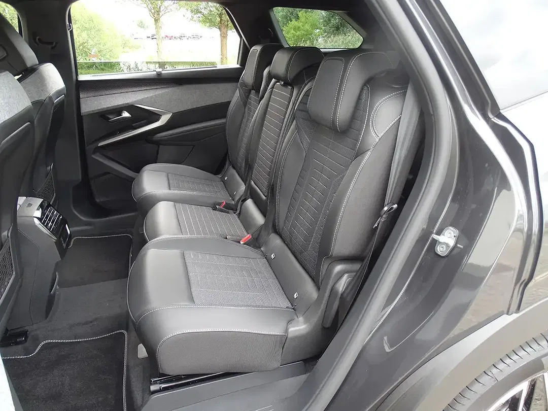Peugeot 5008 145 Hybrid GT - Thumbnail 14