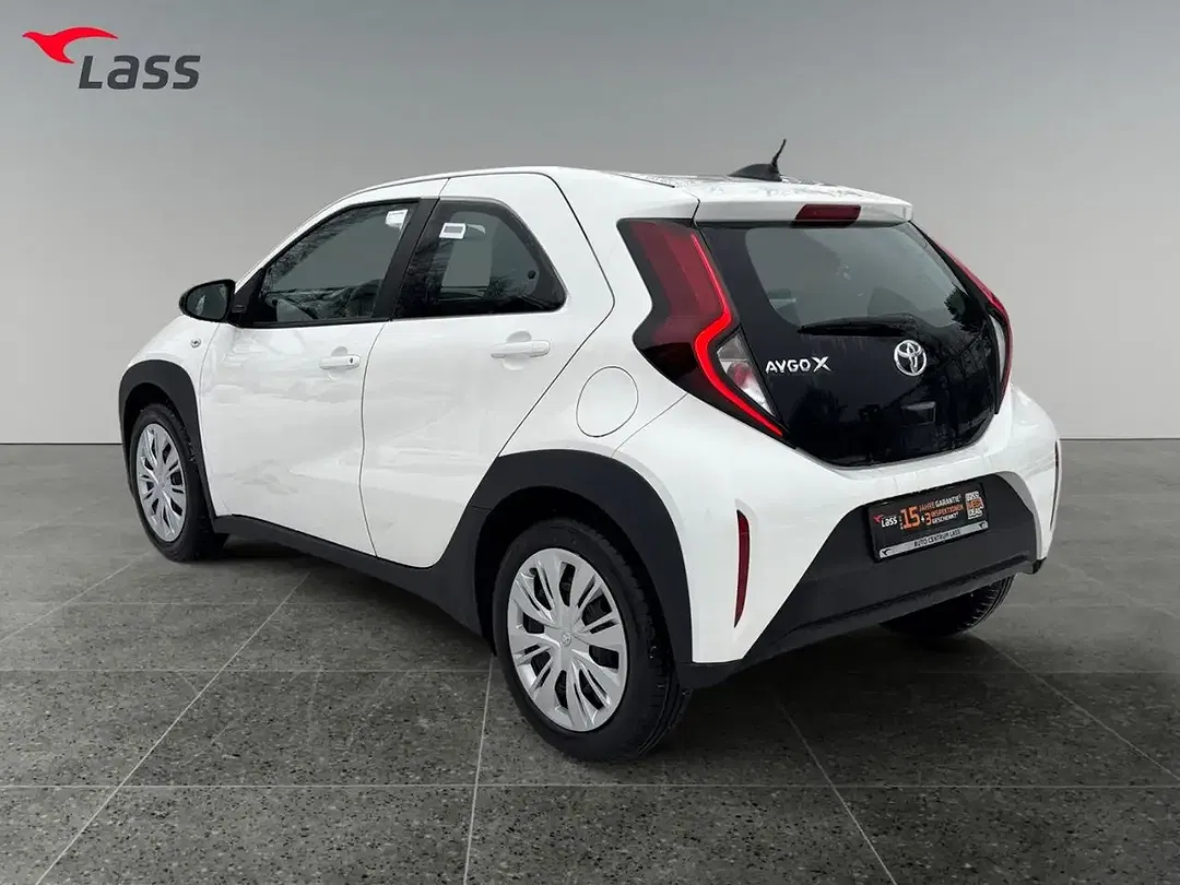 Toyota Aygo Business Edition - Thumbnail 3