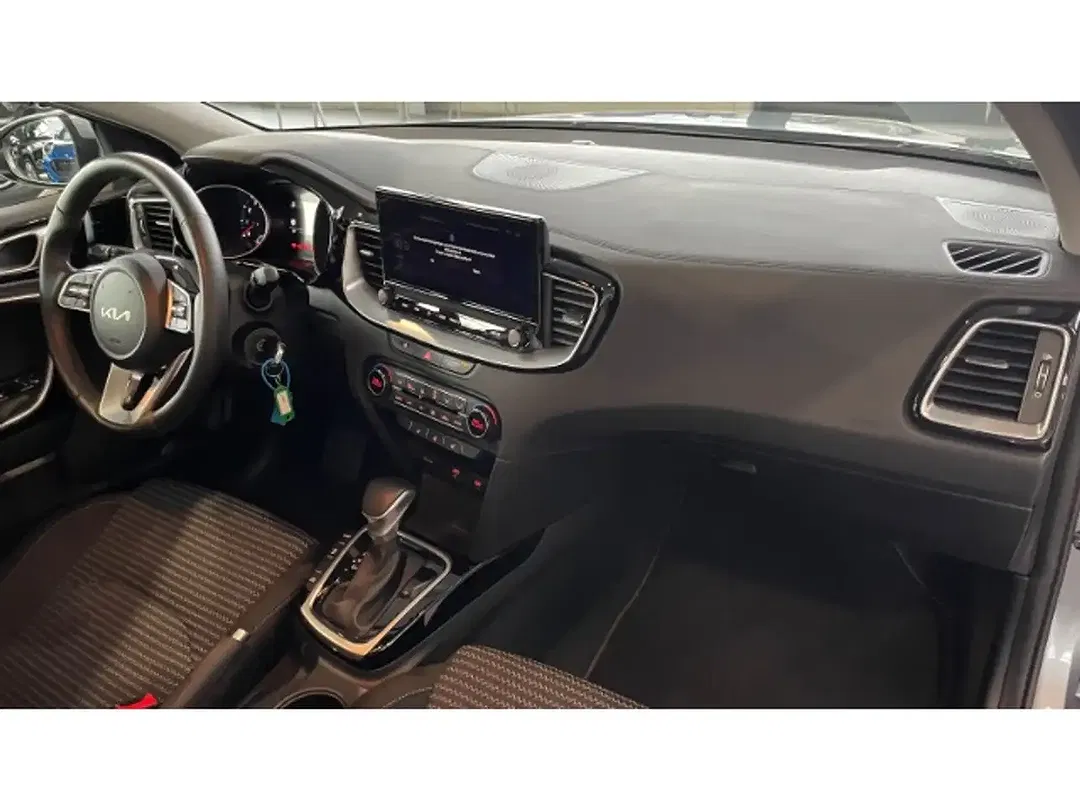 Kia Ceed SW / cee'd SW 1.5 T-GDI - Thumbnail 13
