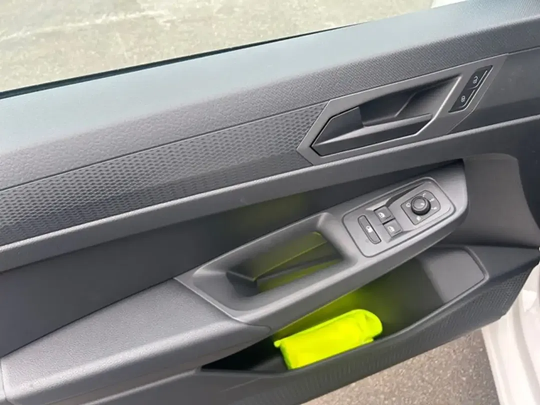 Volkswagen Caddy - Thumbnail 11