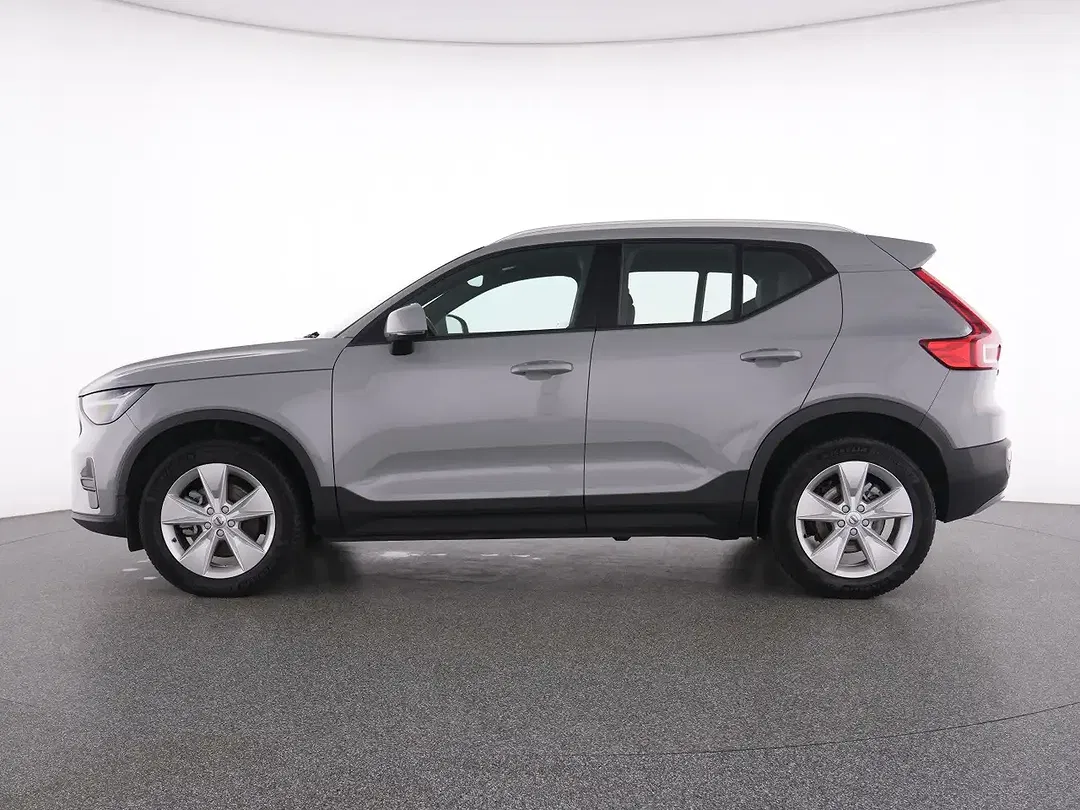 Volvo XC40 B3 Core - Thumbnail 10