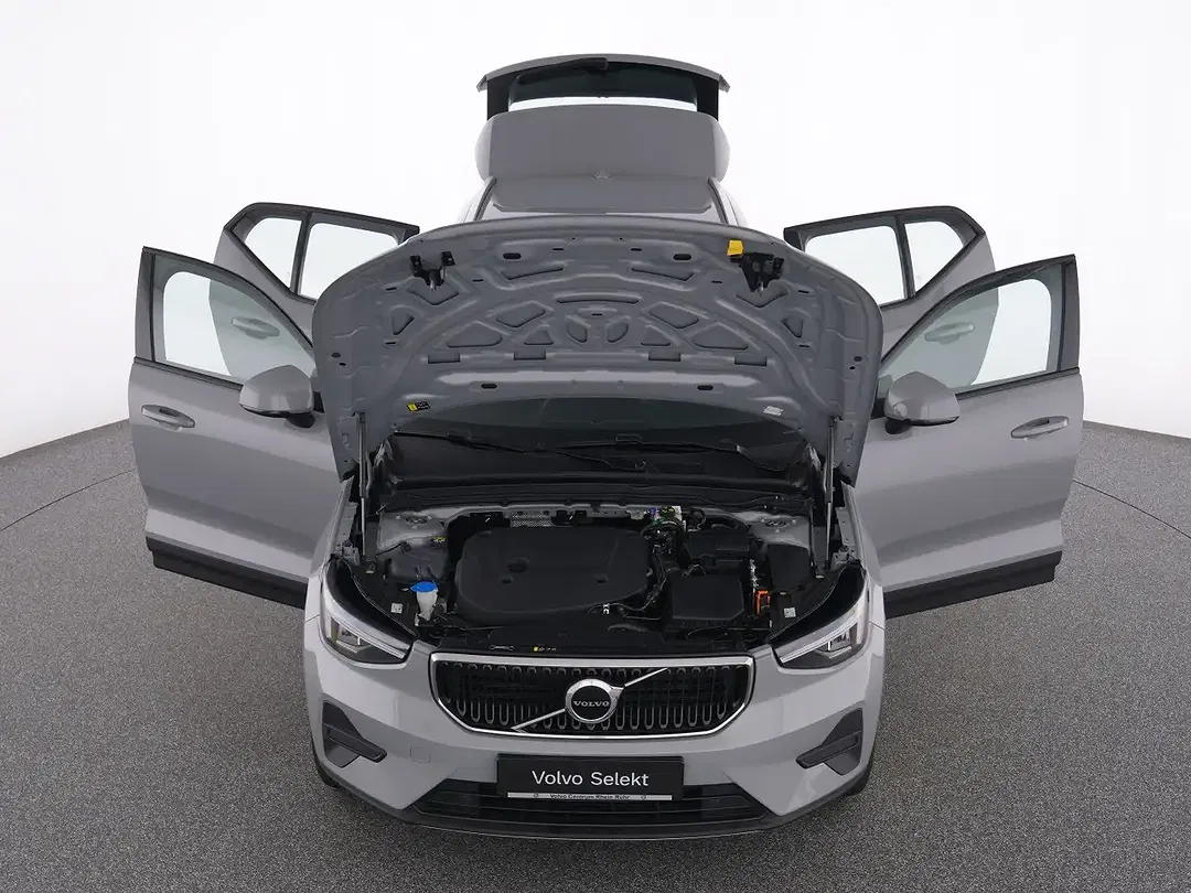 Volvo XC40 B3 Core - Thumbnail 12