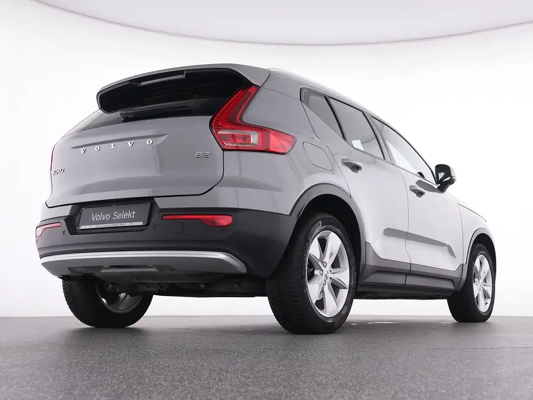 Volvo XC40 B3 Core - Thumbnail 7