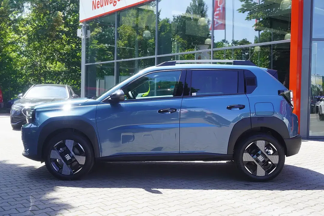 Fiat Grande Panda 1.2 Hybrid AUT La Prima - Thumbnail 8