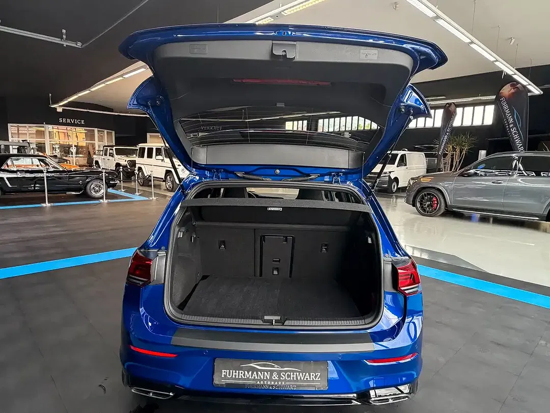 Volkswagen Golf R-Line - Thumbnail 10
