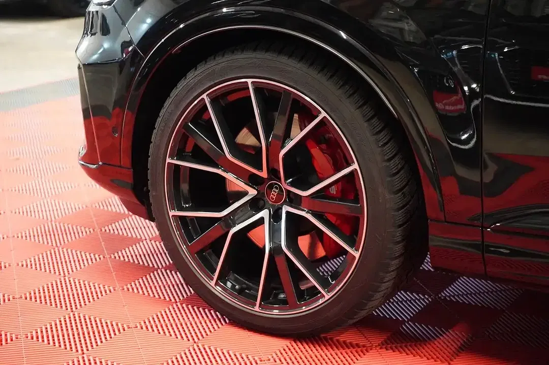 Audi SQ7 4.0 TFSI quattro - Thumbnail 12
