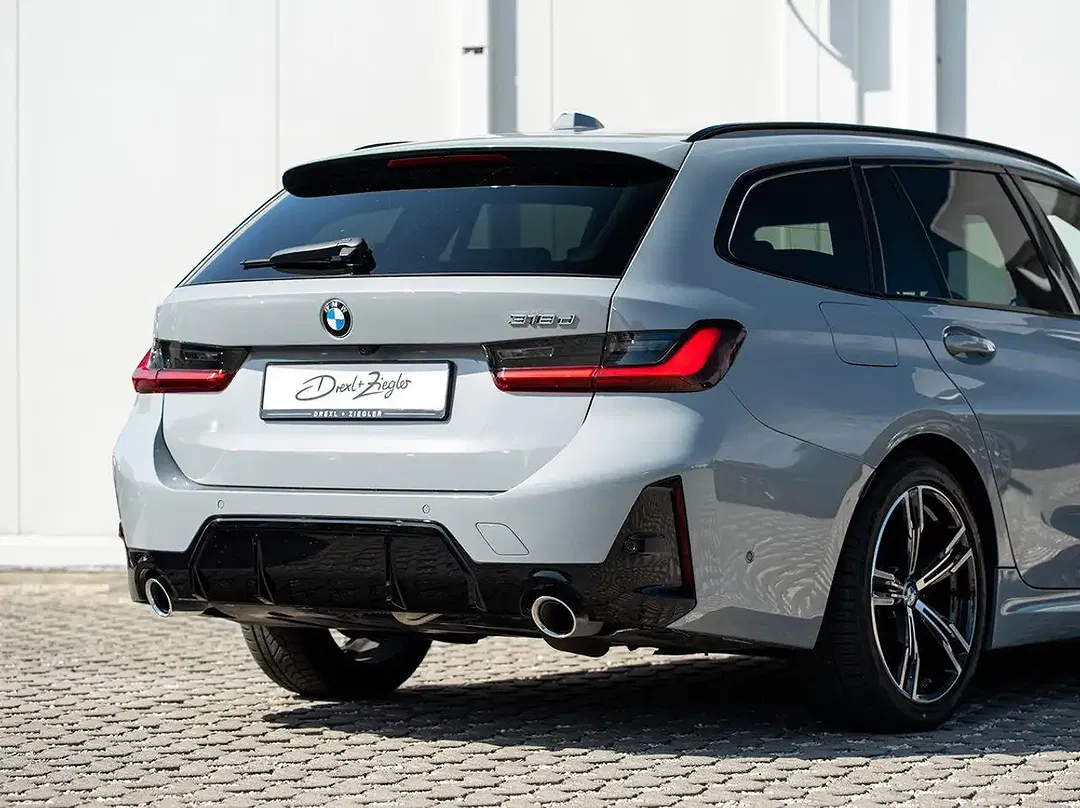 BMW 318 Touring M Sport - Thumbnail 8
