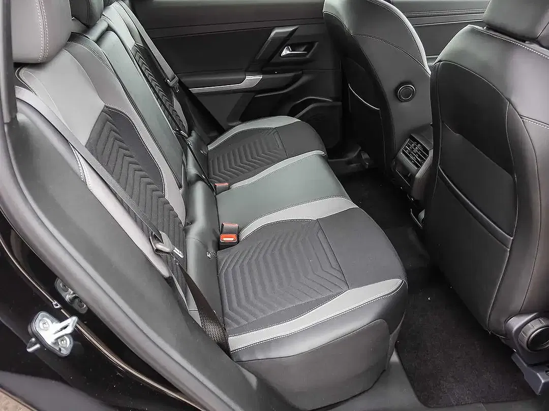 Jeep Compass 1.2 e-Hybrid DCT Altitude - foto 15