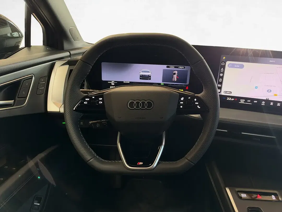 Audi Q4 e-tron quattro Matrix LED S line - Thumbnail 11