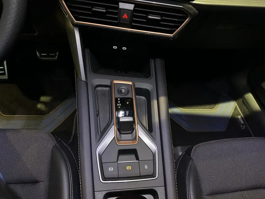 CUPRA Formentor 1.5 eTSI DSG - Thumbnail 15