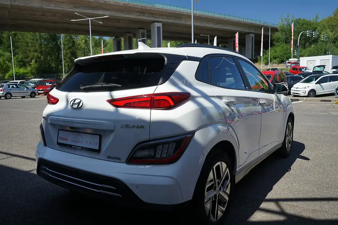 Hyundai KONA Trend - Thumbnail 9