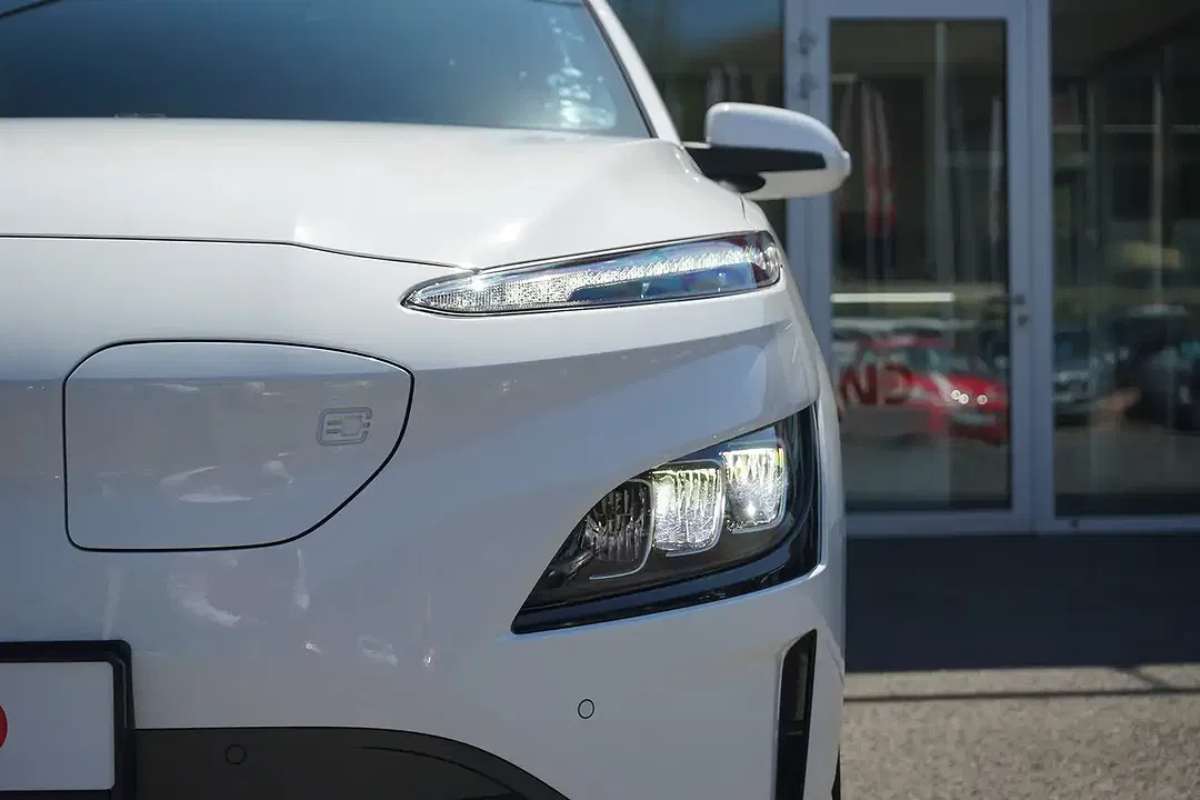 Hyundai KONA Trend - Thumbnail 4