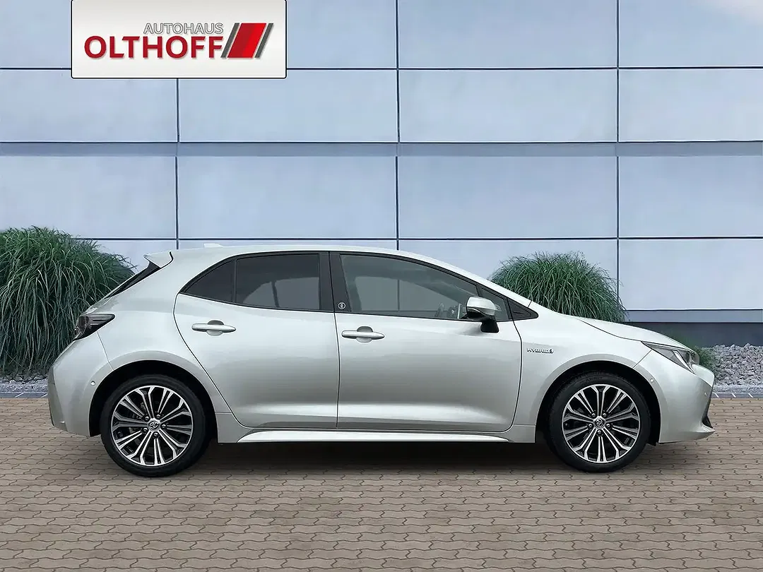 Toyota Corolla Hybrid Team Deutschland - Thumbnail 4