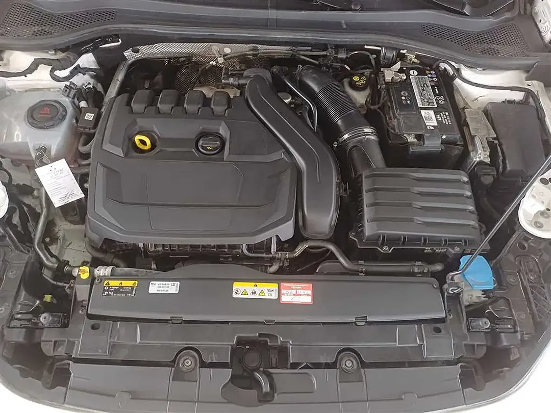 SEAT Leon 1.5 TSI FR - Thumbnail 13
