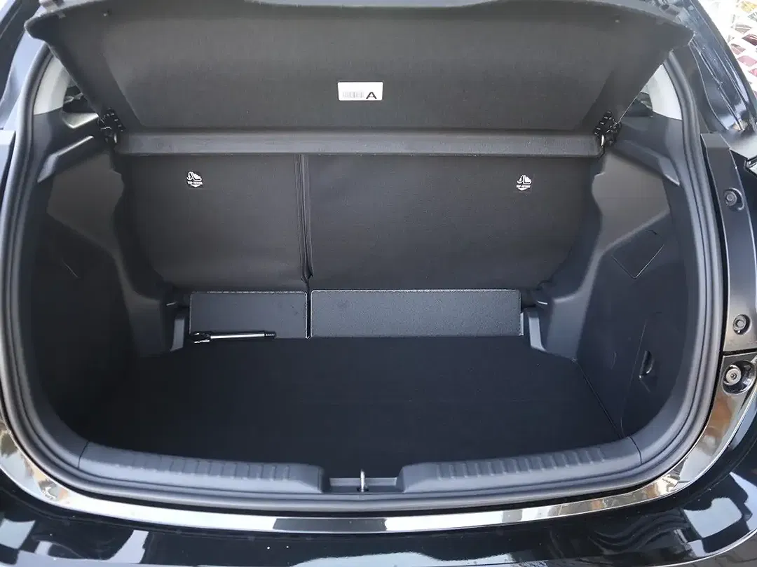 Mazda 2 1.5 VVT-i CVT Hybrid Centre-Line - Thumbnail 9