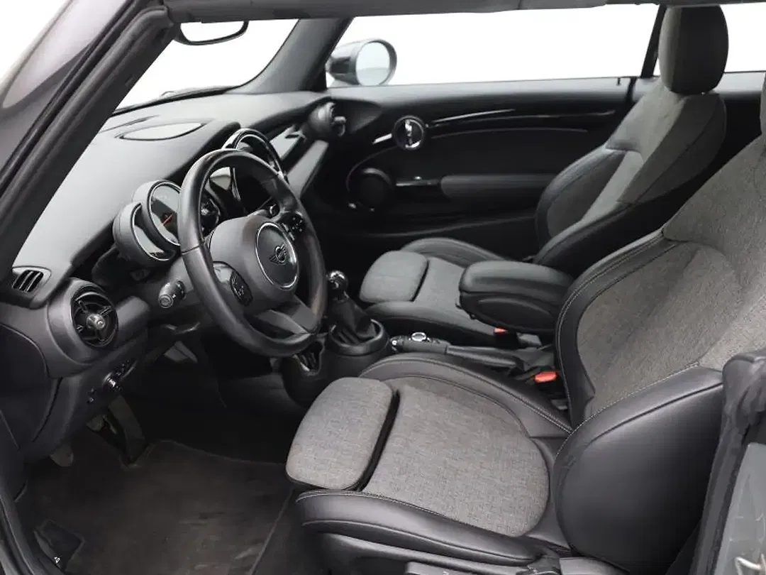 MINI Cooper Cabrio Facelift - Thumbnail 7