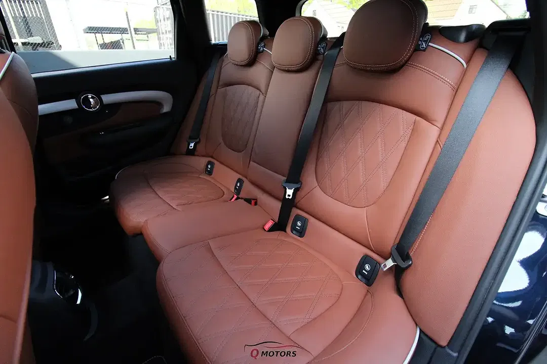 MINI Cooper Clubman - Thumbnail 12