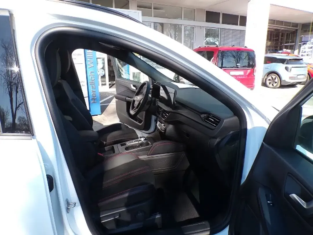 Ford Kuga PHEV ST-Line - Thumbnail 15