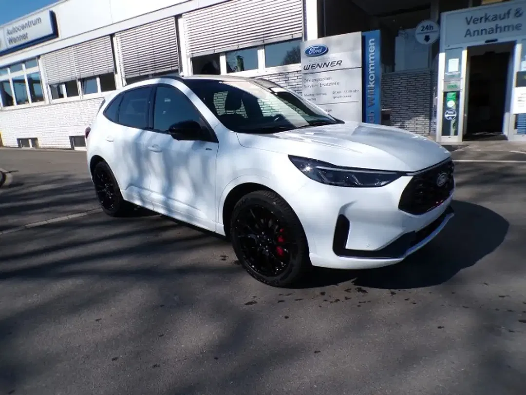 Ford Kuga PHEV ST-Line - Thumbnail 3