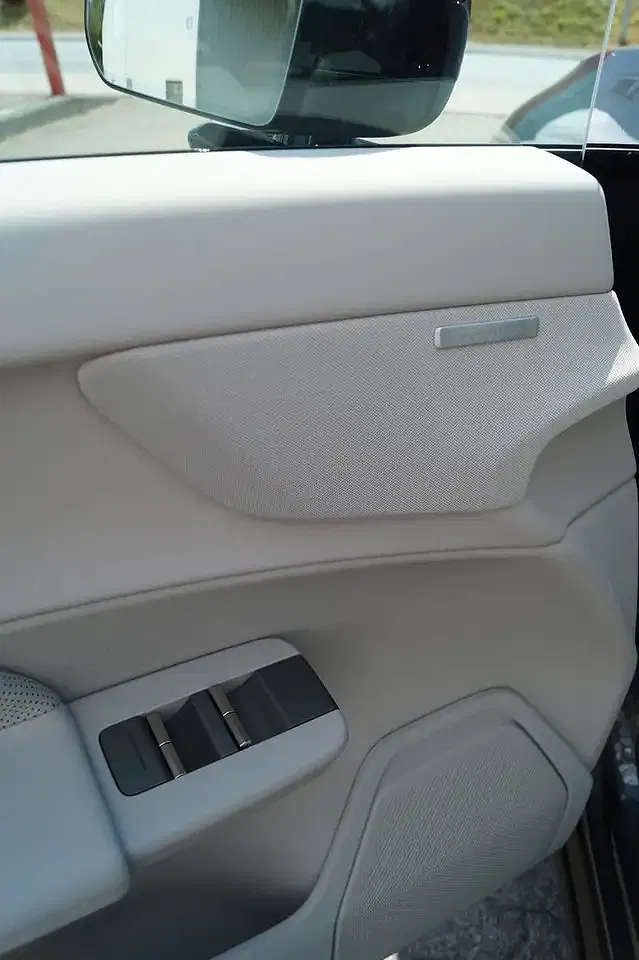 Volvo EX60 EV AUT AWD Ultra - Thumbnail 8