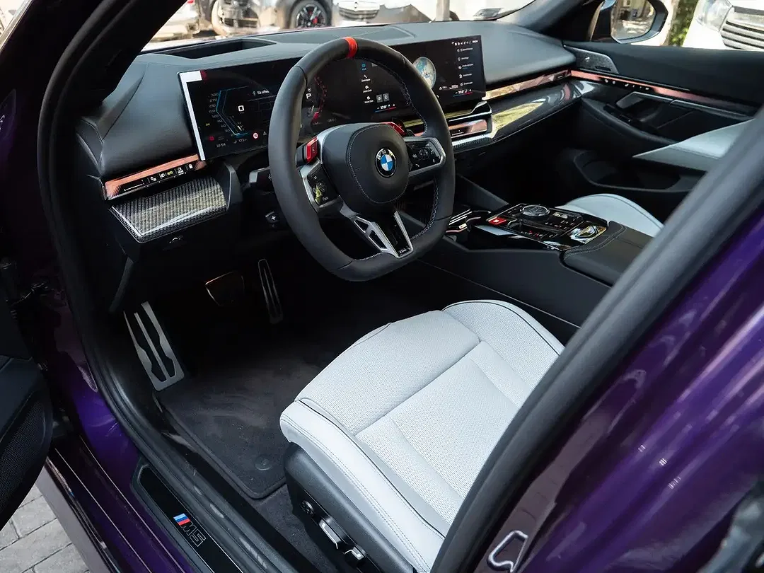 BMW M5 Touring Individual Plus - foto 15