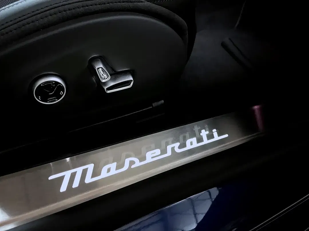 Maserati GranTurismo Trofeo - Thumbnail 12