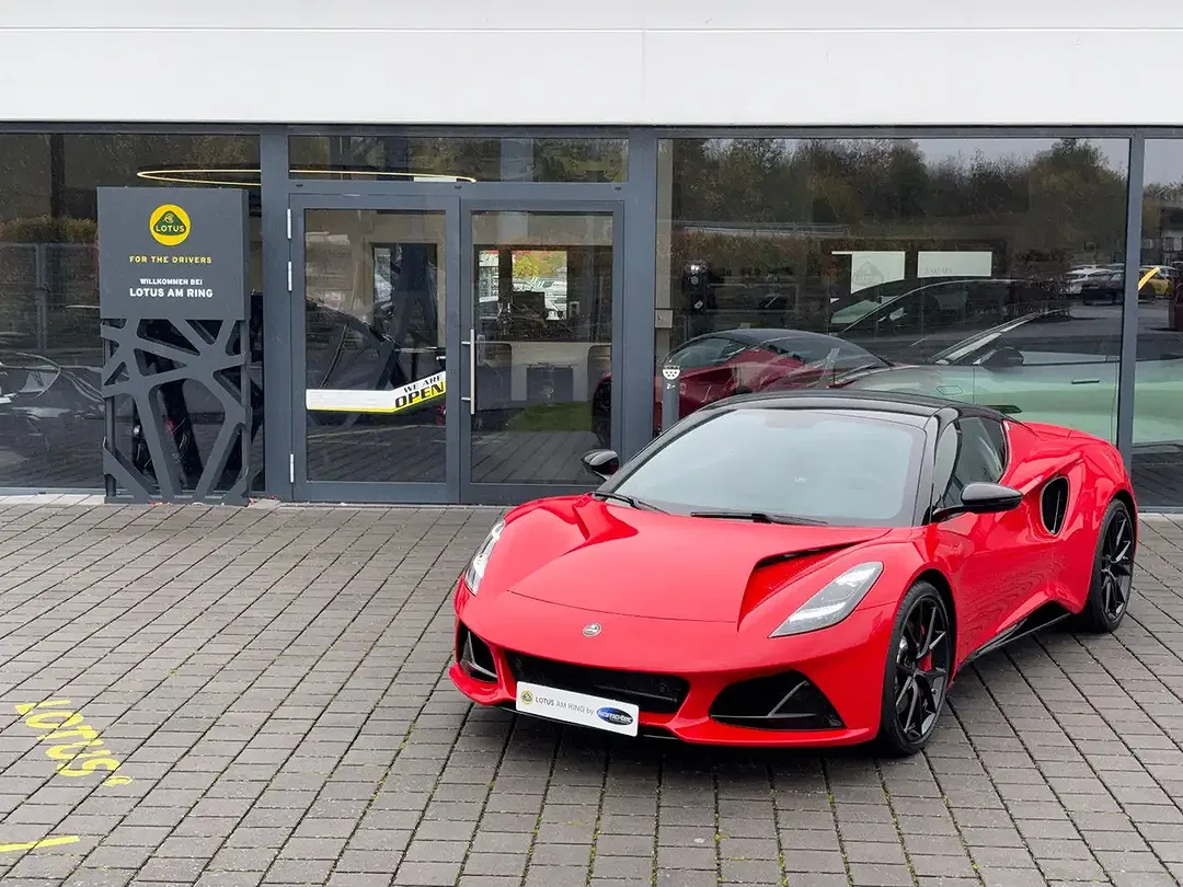 Lotus Emira V6 SE - Thumbnail 5