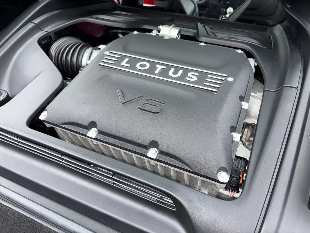 Lotus Emira V6 SE - Thumbnail 9