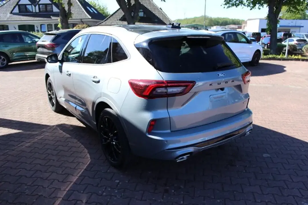 Ford Kuga ST-Line - Thumbnail 4
