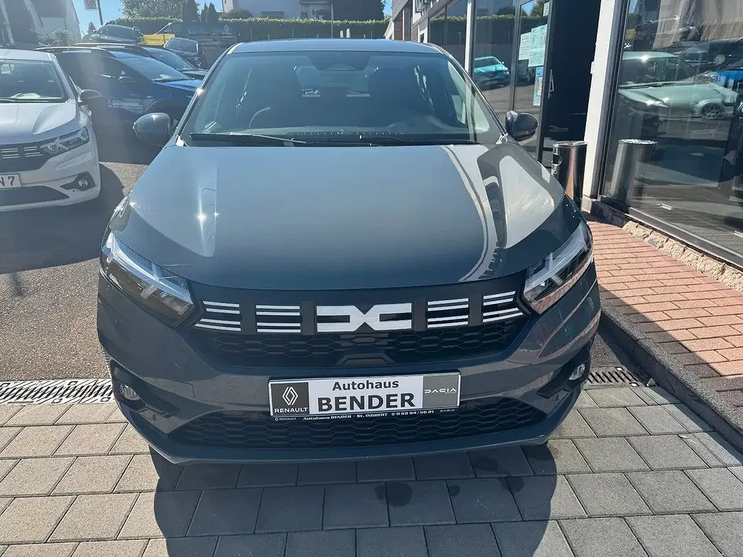 Dacia Sandero TCe Expression - Thumbnail 3