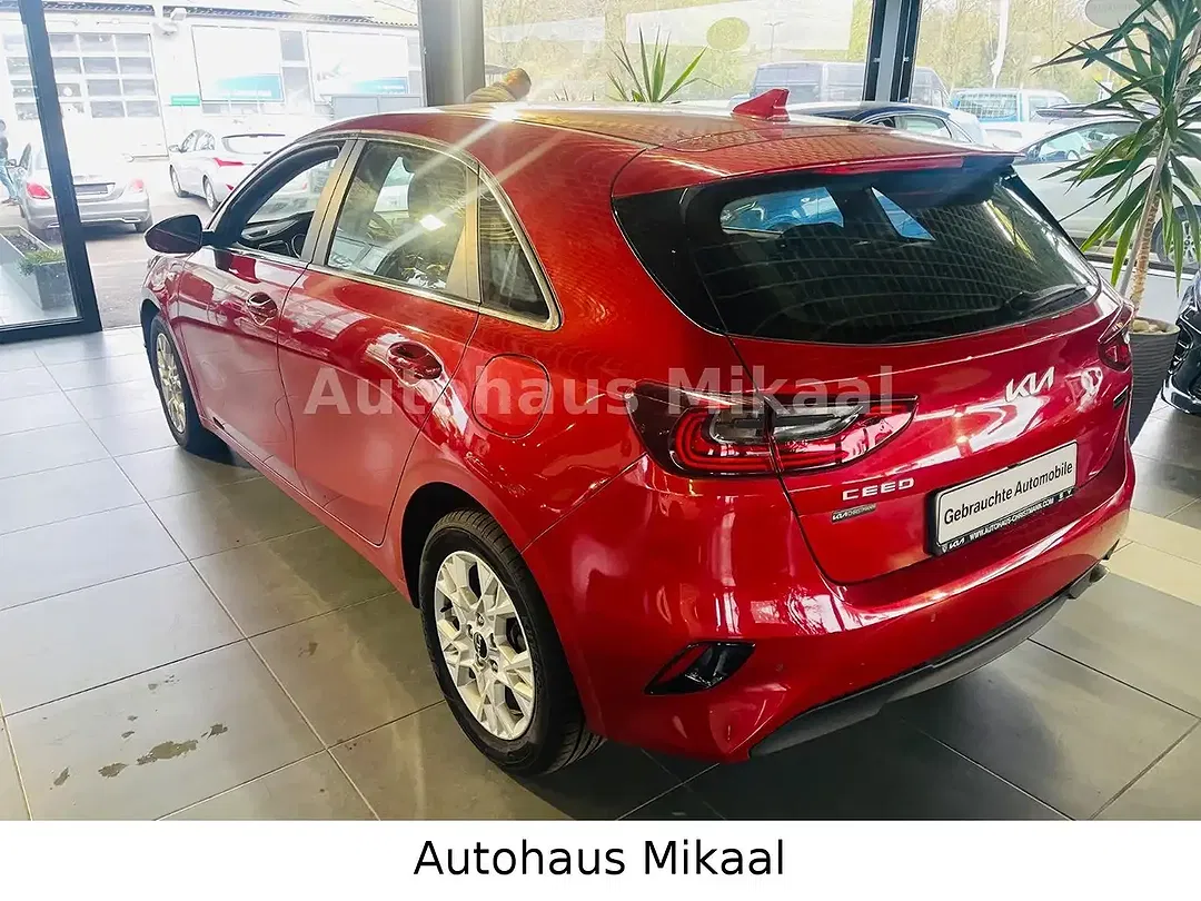 Kia Ceed / cee'd - Thumbnail 11