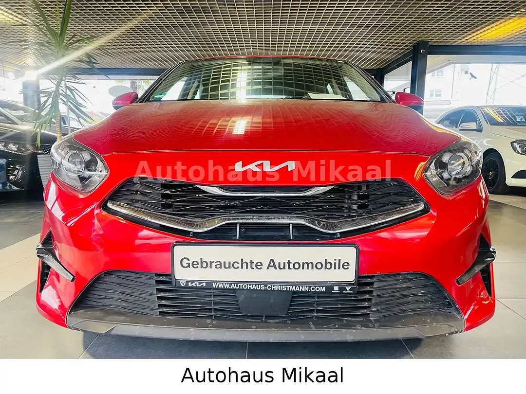 Kia Ceed / cee'd - Thumbnail 4