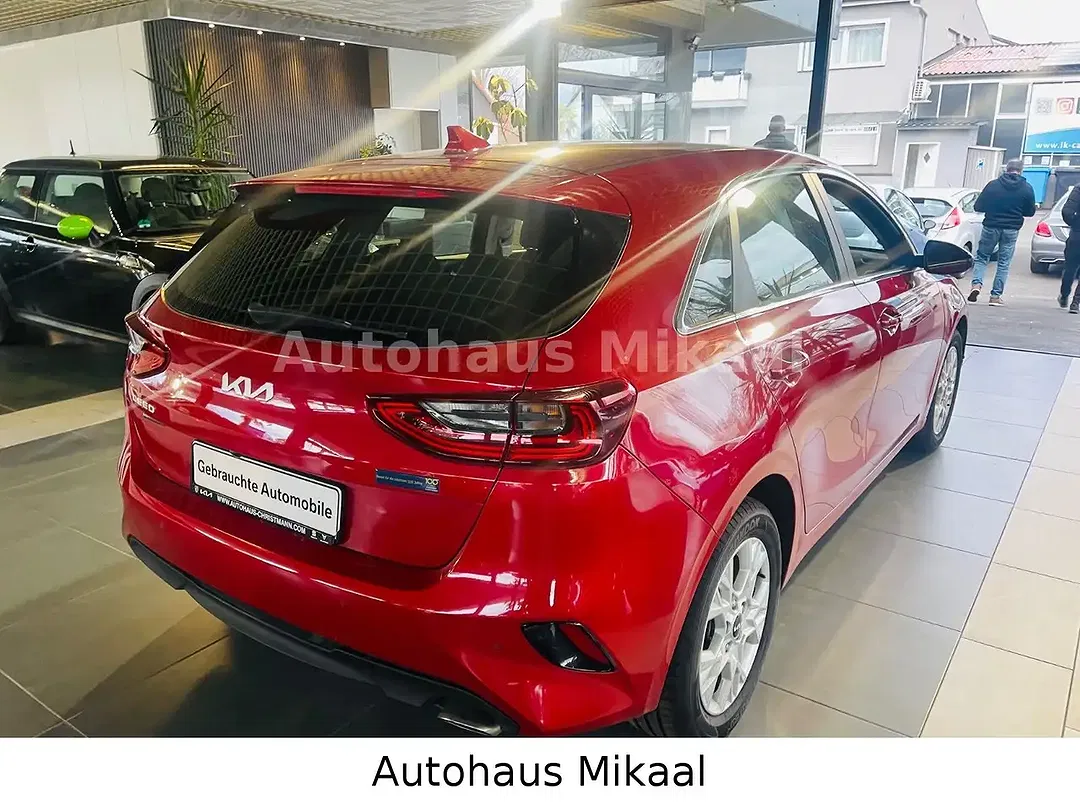 Kia Ceed / cee'd - Thumbnail 9