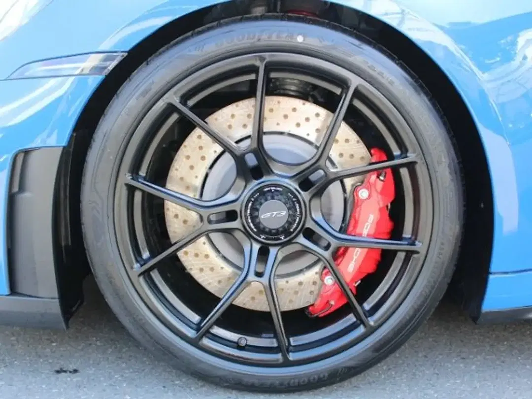 Porsche 992 GT3 - Thumbnail 9