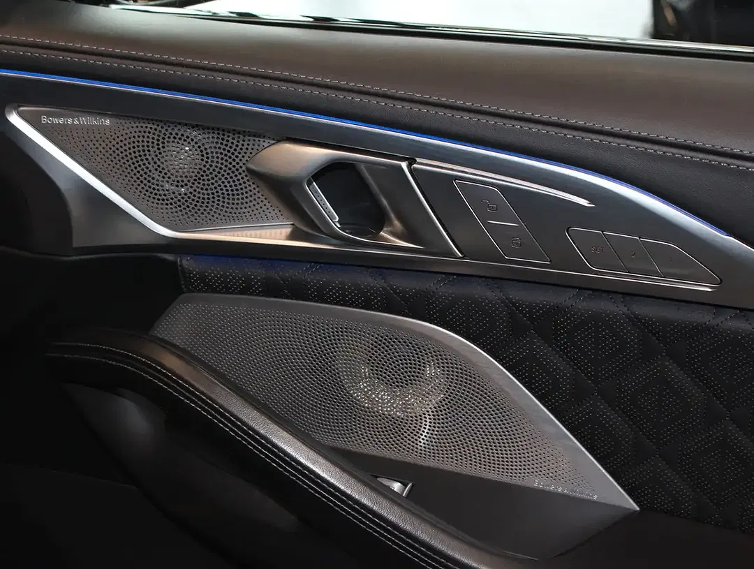 BMW M8 M Competition Coupe - Thumbnail 6