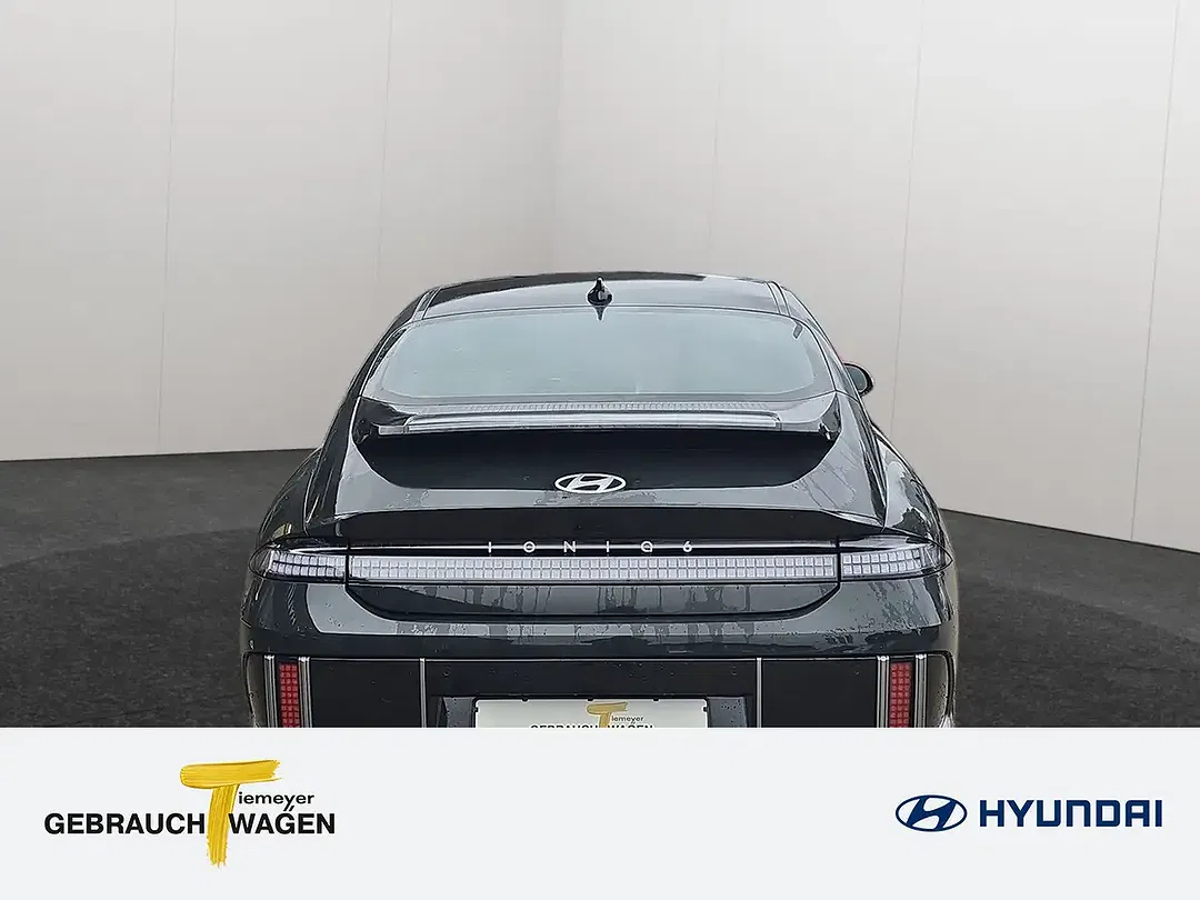Hyundai IONIQ 6 - Thumbnail 6