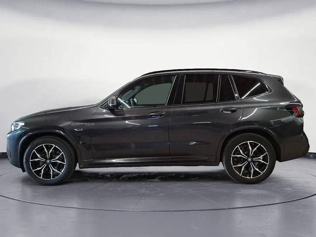 BMW X3 xDrive M Sport - Thumbnail 3